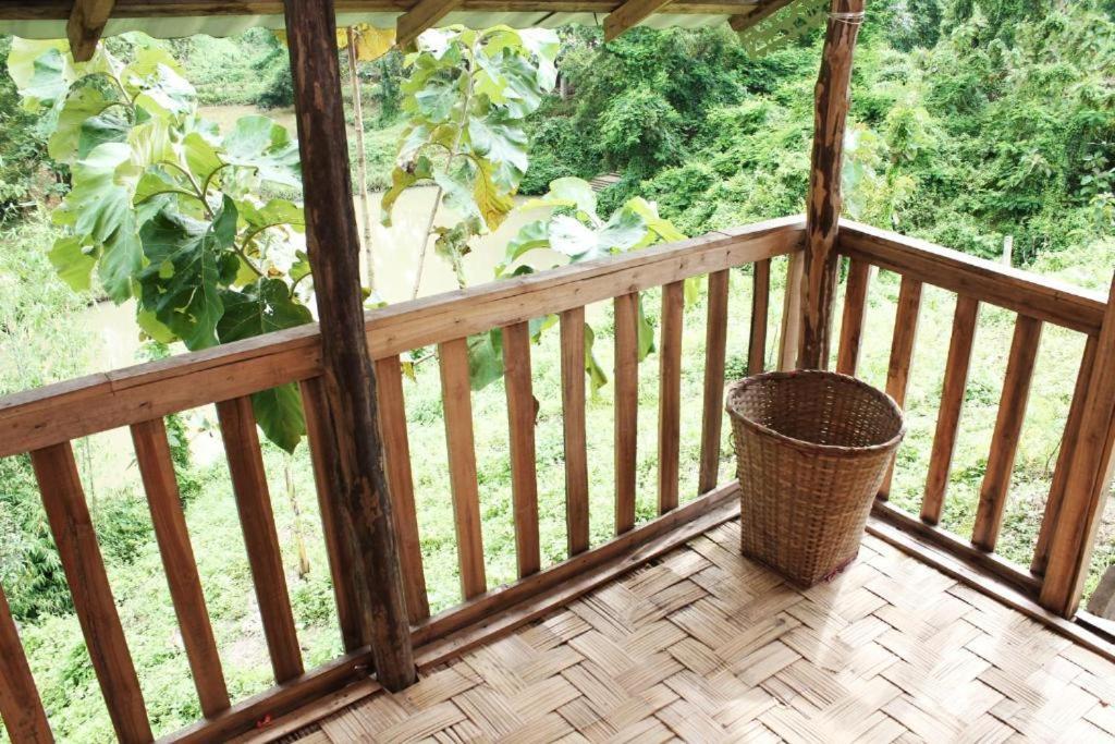 Fanush Resort Bandarban Екстер'єр фото