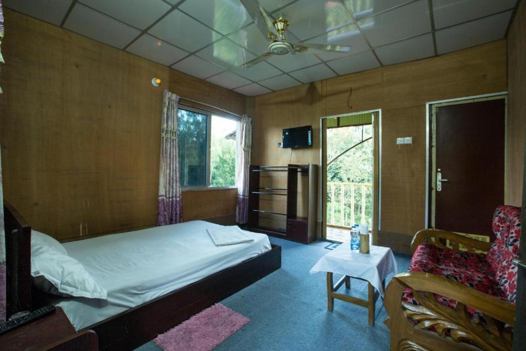 Fanush Resort Bandarban Екстер'єр фото